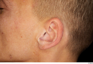 Claudio ear 0004.jpg